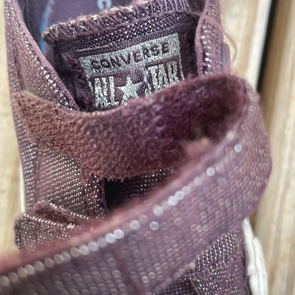 Converse Chuck Taylor All Star 2V Ox Fairy Dust Purple Toddler Sneakers Size 4